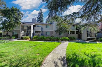 courtyard and lawns at Monte Bello Apartments, Sacramento, 95826